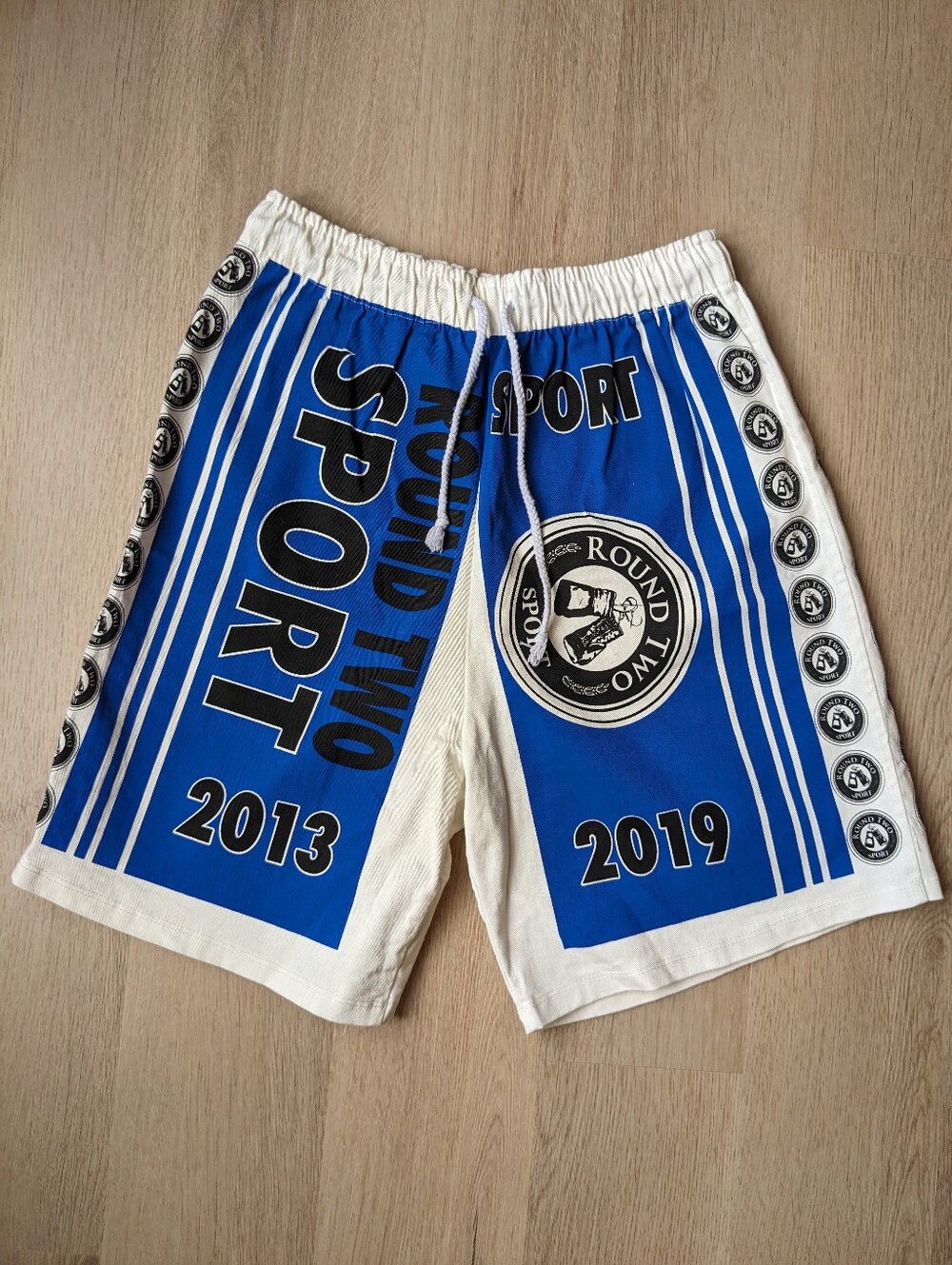 Round Two Sport Men’s Blue/White Graphic Logo Cotton Canvas Drawstring Shorts, M